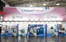 « Choose France » : 28 entreprises annoncent un total de13 milliards d'euros d'investissements dans l'hexagone