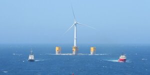 7 MW floating wind turbine Fukushima, windmill, windfarm, offshore, oliennes, marin