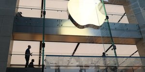 Apple depasse les attentes de wall street avec ses iphones
