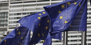 Bruxelles veut mieux encadrer le lobbying