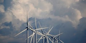 France: l'aide aux energies renouvelables a nouveau epinglee