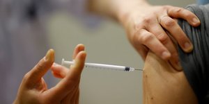 France: la has defend le principe de la vaccination obligatoire