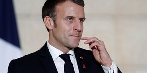 France: macron reporte son entretien avec brut