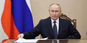 La dElEgation russe envoyEe par Vladimir Poutine est arrivEe jeudi A Istanbul sans le prEsident russe