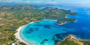 La plage de Rondinara (Corse-du-Sud).