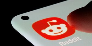 Le logo de l& 39 application reddit affiche sur un smartphone