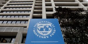 Le siege du fonds monetaire international  fmi  a washington