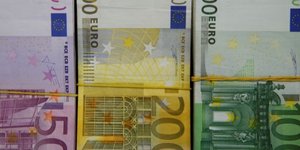 Les banques centrales de la zone euro ont fait marcher la planche a billets bien avant le qe