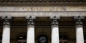 Les bourses europeennes, a l'exception de londres, terminent en baisse
