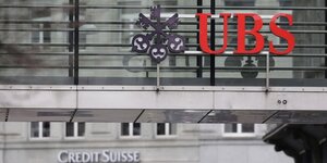 Les logos de credit suisse et de l& 39 ubs a zurich