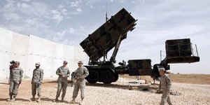 Les usa approuvent le deploiement de missiles patriot au moyen-orient