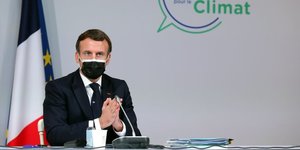 Macron annonce un referendum sur une reference au climat dans la constitution
