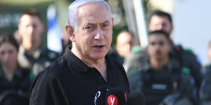 Netanyahou juge "legitime" l'attaque contre les bureaux de ap et al djazira