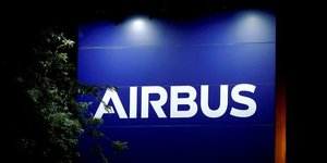 Photo d'archives du logo d'airbus a blagnac