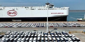 Photo d'archives: vehicules electriques byd au port de lianyungang