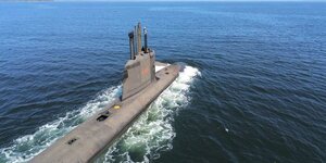 Scorpène naval Group Emmanuel Macron