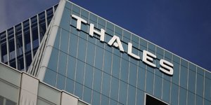 Thales envisage une offre sur la division cybersecurite d'atos, selon des sources