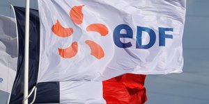 Une association d'actionnaires salaries d'edf annonce une plainte contre l'etat